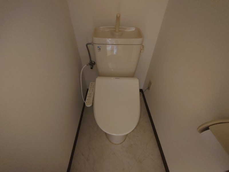 遠州鉄道 曳馬駅 徒歩25分 2階建 築27年のトイレ写真