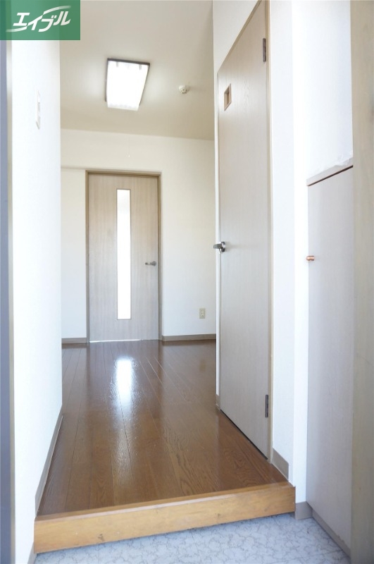 カーサUの玄関写真