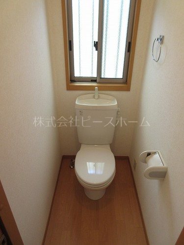 トイレ　※別号室参考写真