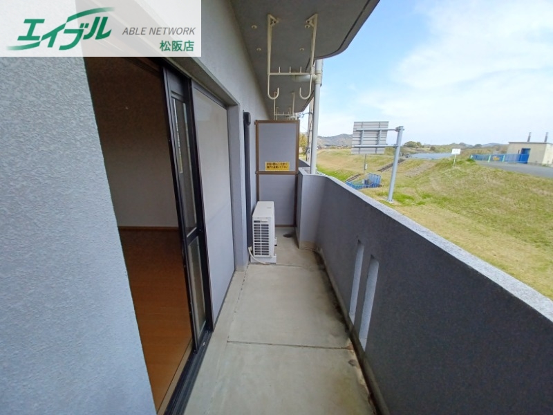 バルコニー　別部屋反転写真