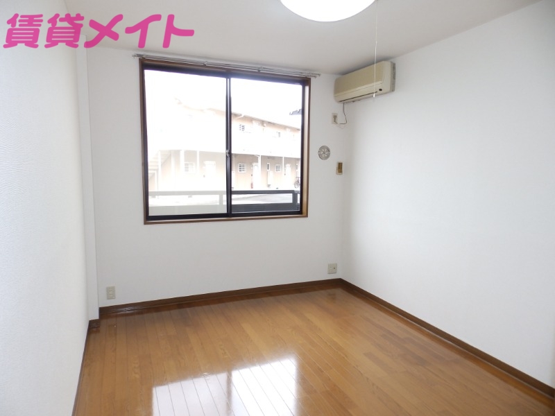 その他部屋・スペース　同物件別室反転タイプ画像