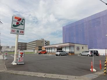 コンビニ　セブンイレブン 伏見竹田中島町店（コンビニ）まで208m