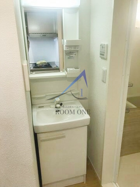 洗面設備　洗面台です。