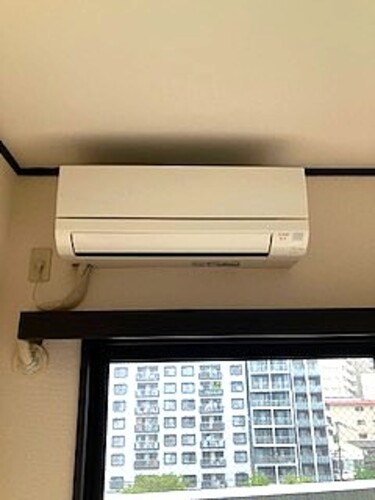 その他設備　ダイニングエアコン