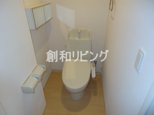 トイレ　トイレ