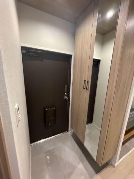 ユニハイム江戸堀の玄関写真