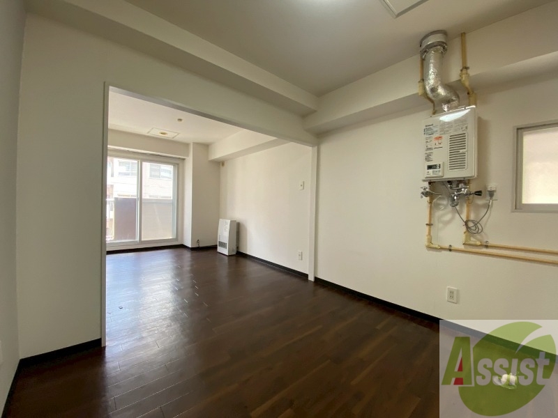 居室・リビング　広くてキレイなお部屋が広がっていて、充実した生活が送れそう。