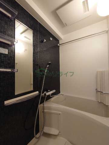 バス・シャワールーム　別部屋の参考写真となります。