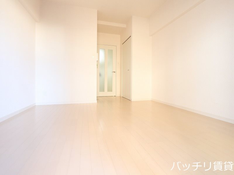 居室・リビング　※別号室イメージの為、現状を優先致します