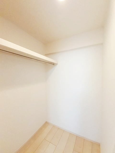 収納　ウォークインクローゼット