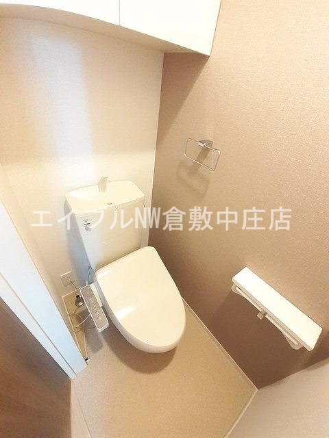 【倉敷市大内のアパートのトイレ】