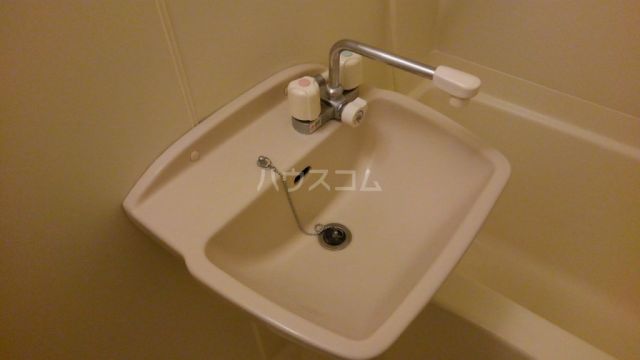 レオパレス三丁田の内装写真