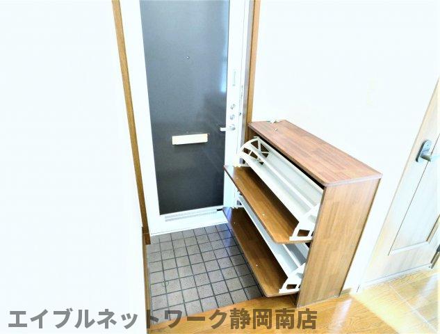 玄関　シューズボックス付きの玄関！