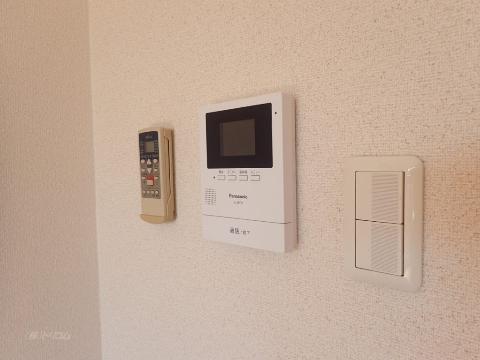 セキュリティ　カメラ付インターホン