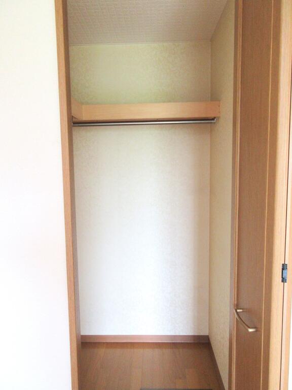 収納　ウォークインクローゼット