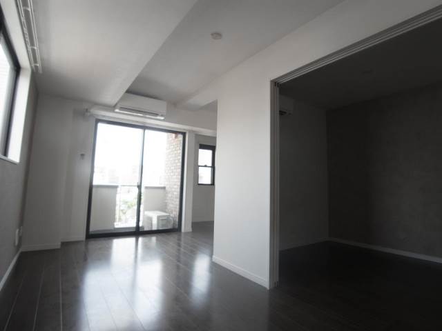 居室・リビング　１ＬＤＫ　４０．０９平米