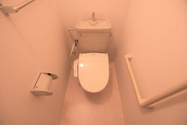 【大阪市平野区加美正覚寺のマンションのトイレ】