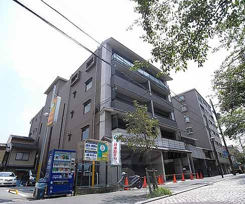 ベラジオ京都鴨川の建物外観