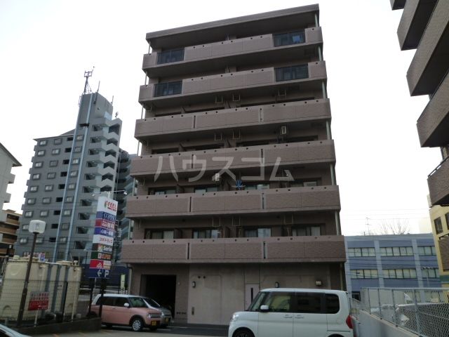 【日進市栄のマンションの建物外観】