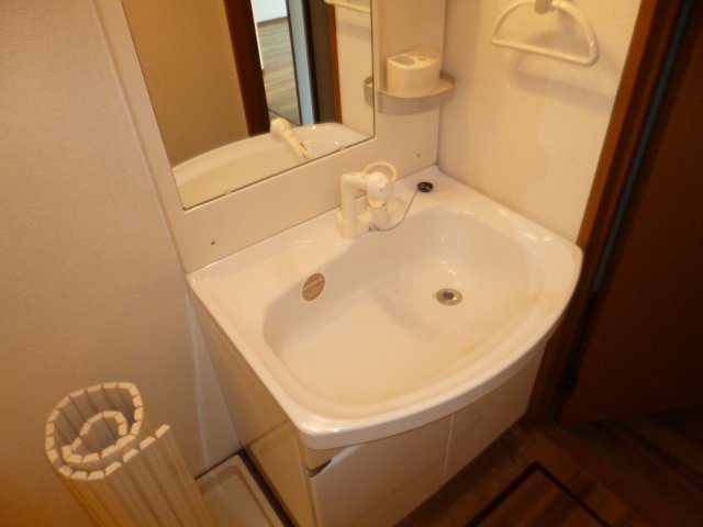 洗面設備　洗髪洗面化粧台