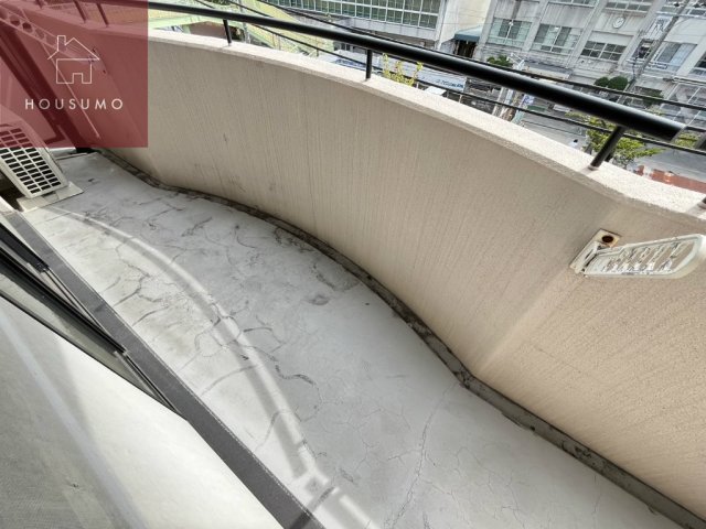 バルコニー　落ち着いた時間を過ごせるバルコニーです