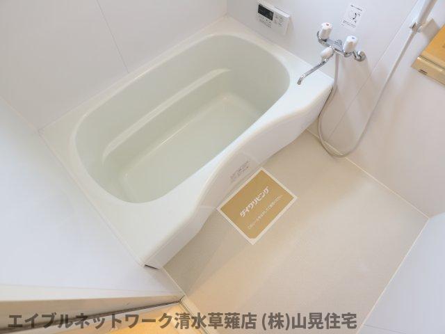 バス・シャワールーム　ゆったり過ごせるお風呂です