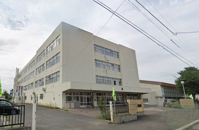 【札幌市白石区中央二条のマンションの中学校】