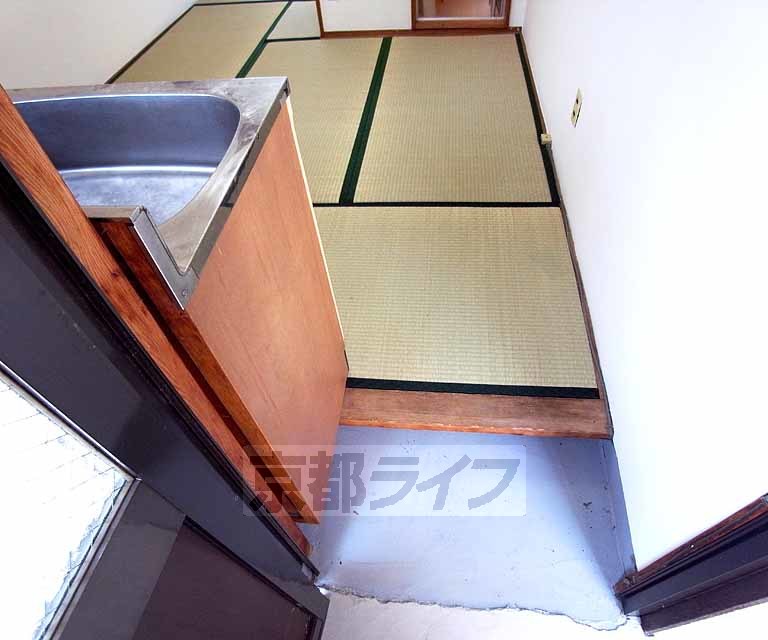 玄関　シンプルな玄関です。