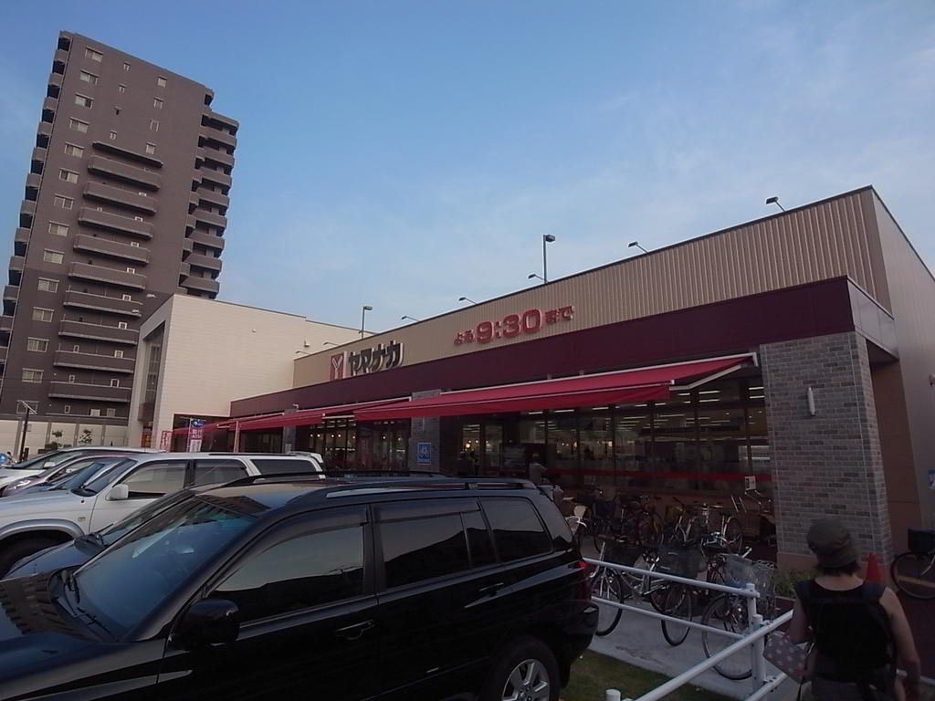 【名古屋市中村区松原町のアパートのスーパー】