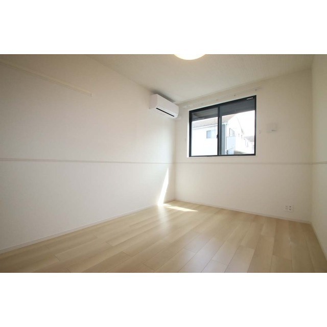 その他設備　エアコン２台付き