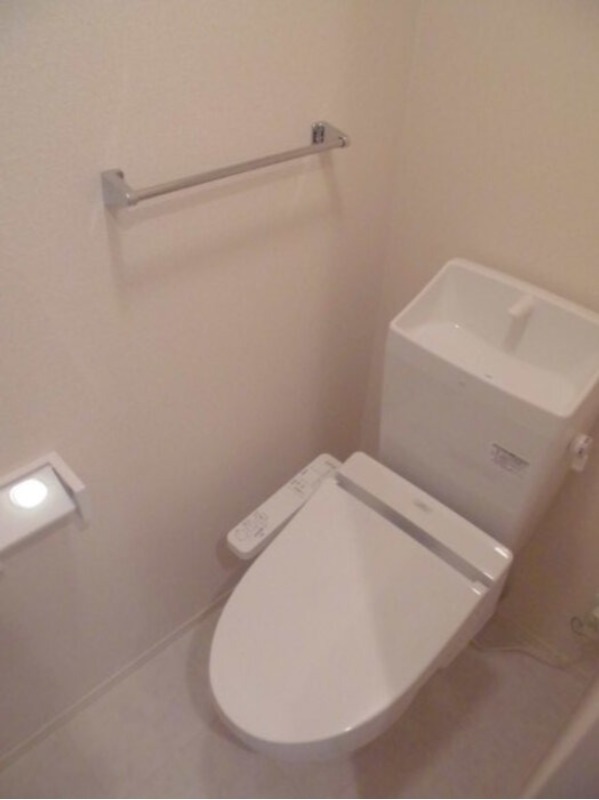 トイレ　図面と現状に相違がある場合には現状を優先