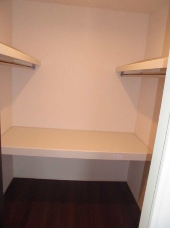 収納　図面と現状に相違がある場合には現状を優先