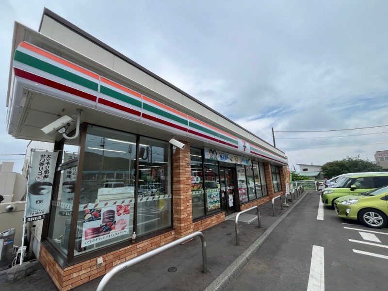 コンビニ　セブンイレブン札幌手稲稲穂店（コンビニ）まで389m