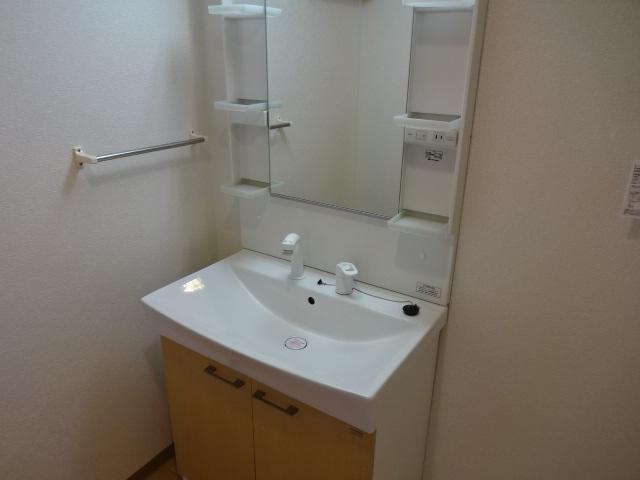 洗面設備　洗髪洗面化粧台