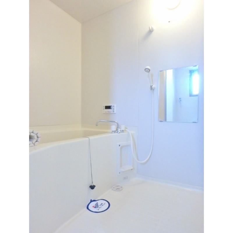 バス・シャワールーム　図面と現状に相違がある場合には現状を優先