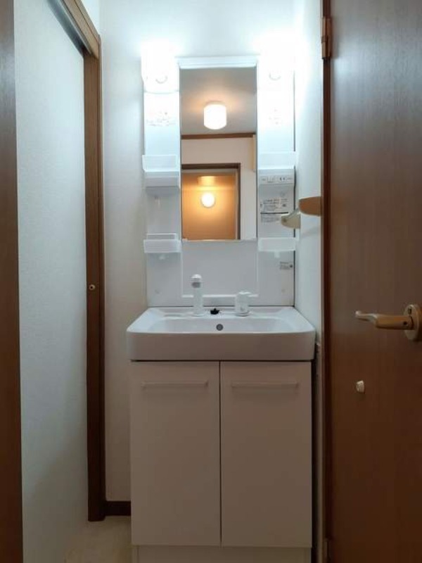 洗面設備　図面と現状に相違がある場合には現状を優先