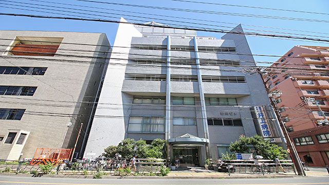 病院　医療法人 蒼龍会 井上病院（病院）まで658m