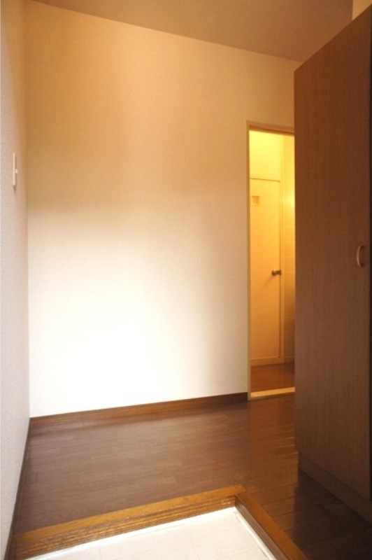 玄関　図面と現状に相違がある場合には現状を優先