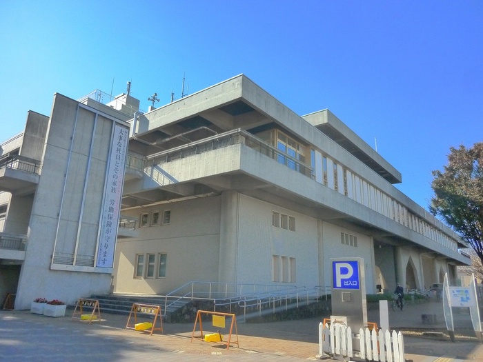 役所　三鷹市役所（役所）まで400m