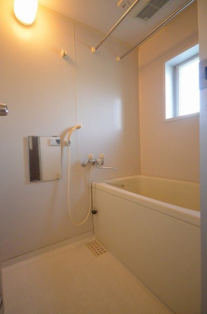 バス・シャワールーム　別号室の写真です