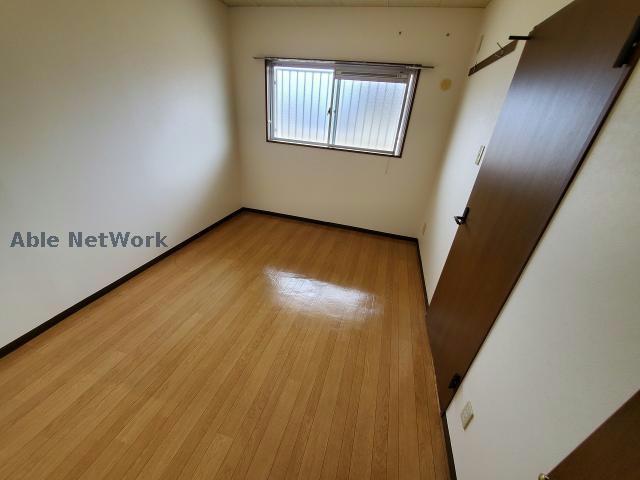 ＪＲ上越線 群馬総社駅 3階建 築29年の内装写真
