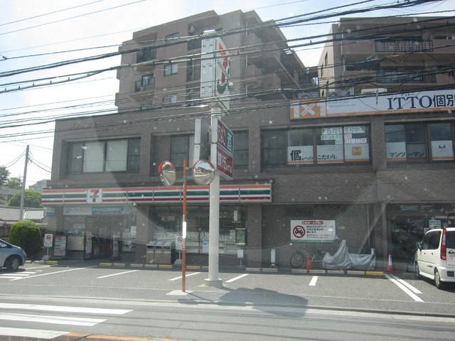 コンビニ　★★セブンイレブン（コンビニ）まで198m