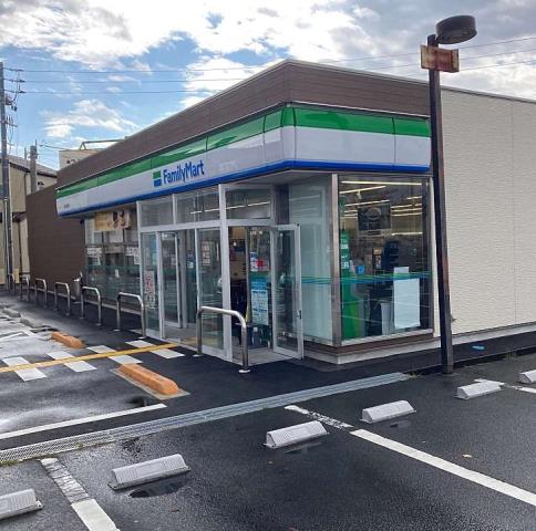 コンビニ　ファミリーマート 鳥取田園町店（コンビニ）まで649m