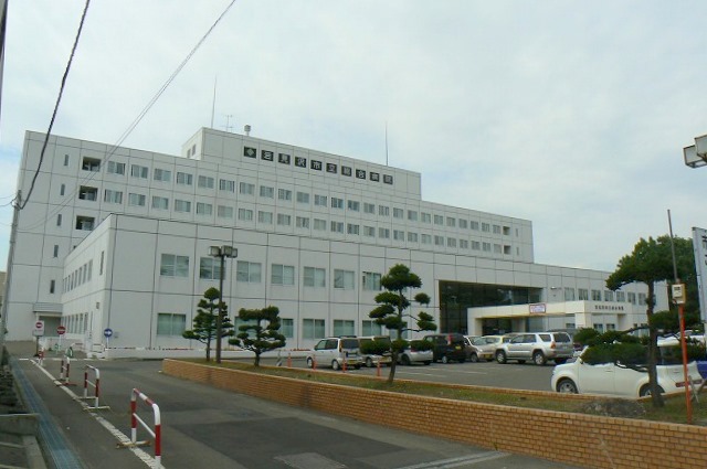 病院　岩見沢市立総合病院（病院）まで337m