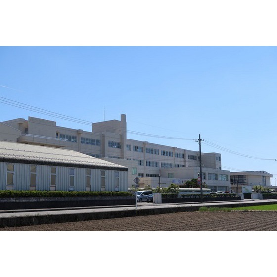 中学校　白山市立光野中学校（中学校）まで860m