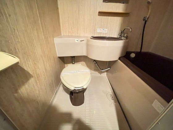 トイレ　※別部屋の写真です