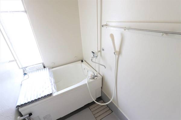 バス・シャワールーム　ビレッジハウスの同一物件・同一タイプの間取りの写真です