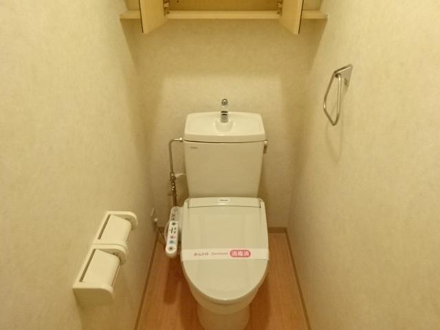 トイレ　シャワー付トイレ