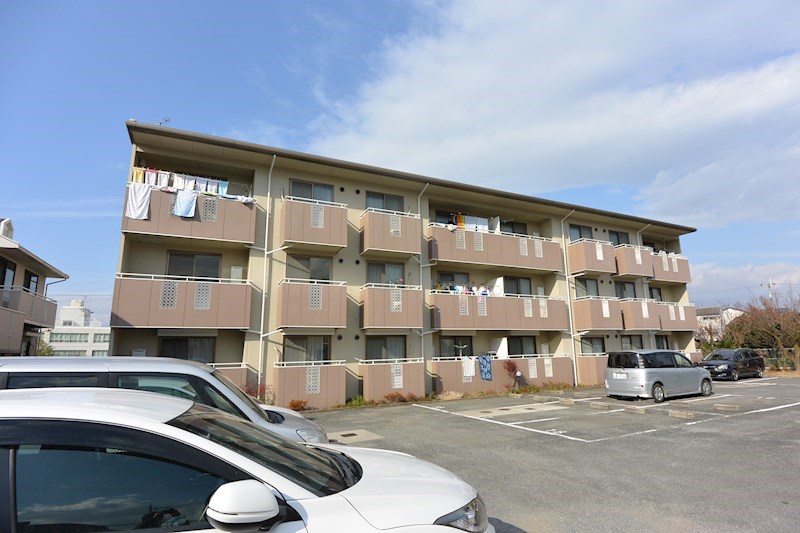 建物外観　サンライズ星田B棟