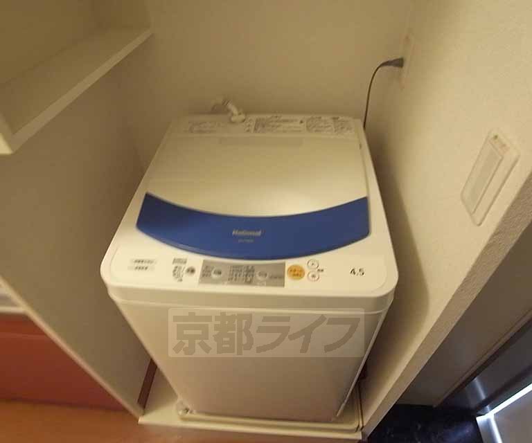 その他設備　洗濯機付いてます。